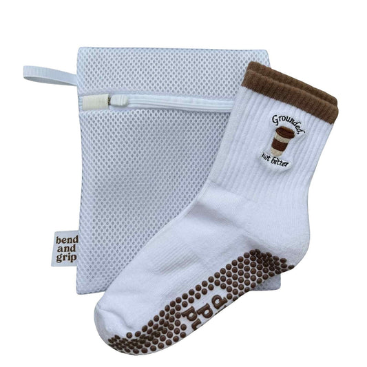 Mesh Sock Wash Bag - bend and grip